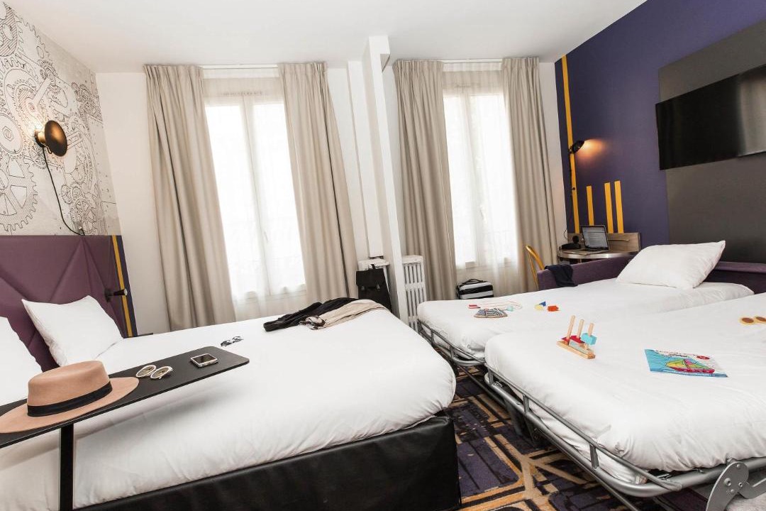 Photo of Bedroom in Clichy