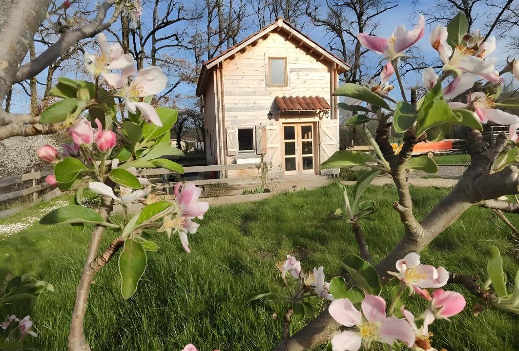 Photo of Others in Varen