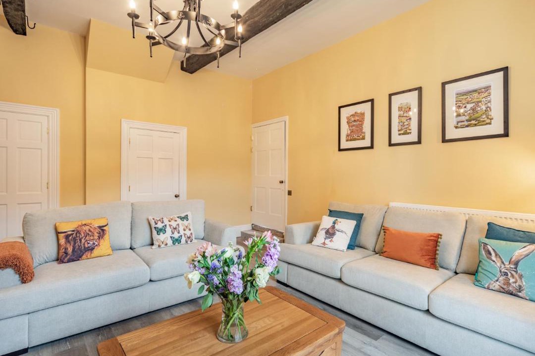 Photo of Others in Wing