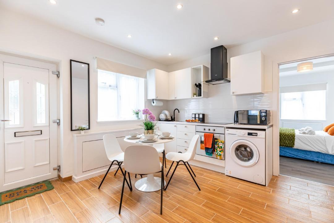 Photo of Others in Plumstead