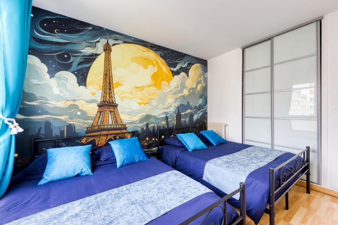 Photo of Bedroom in Vanves