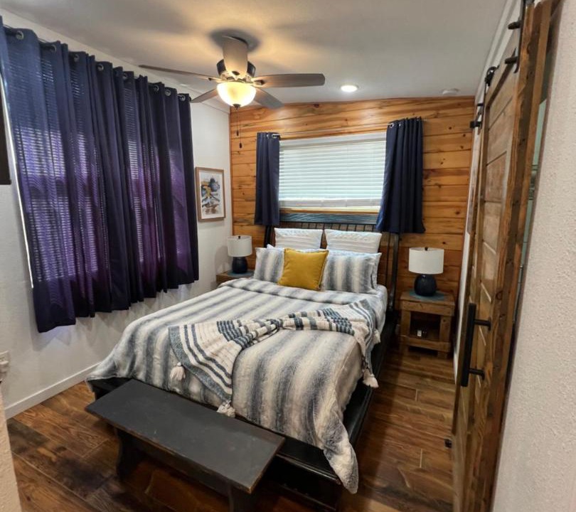 Photo of Bedroom in Hot Springs