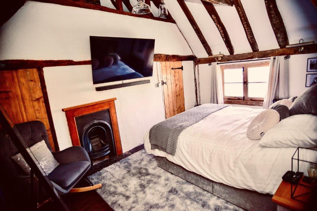 Photo of Bedroom in Crawley City Centre