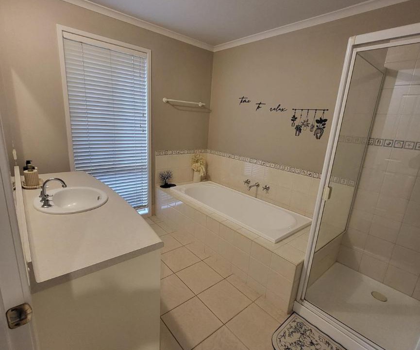 Photo of Bathroom in Craigieburn