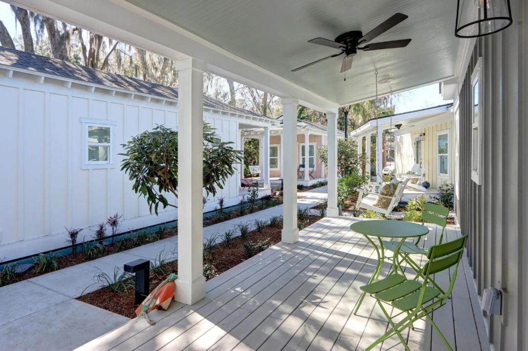 Photo of Patio Balcony in Thunderbolt