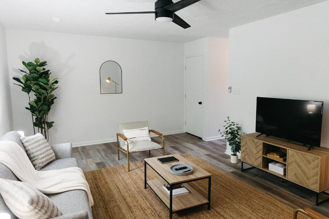 Photo of Livingroom in Berea