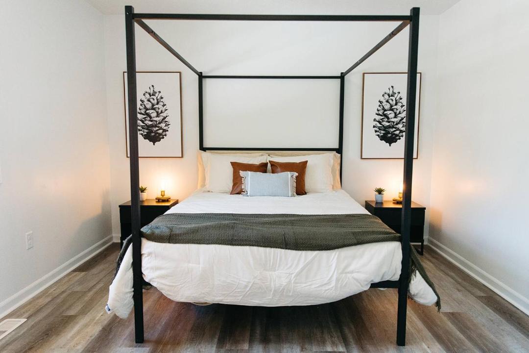 Photo of Bedroom in Berea