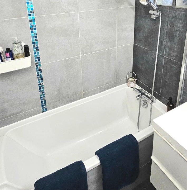 Photo of Bathroom in Reims