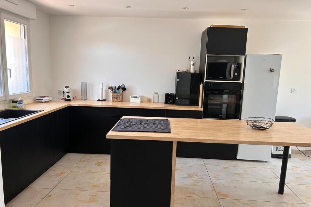 Photo of Kitchen in Saint-Denis-en-Bugey