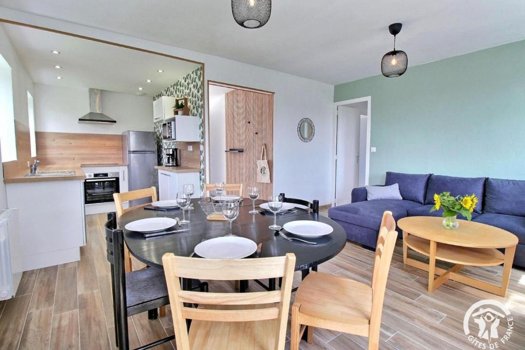 Photo of Others in Lanouee