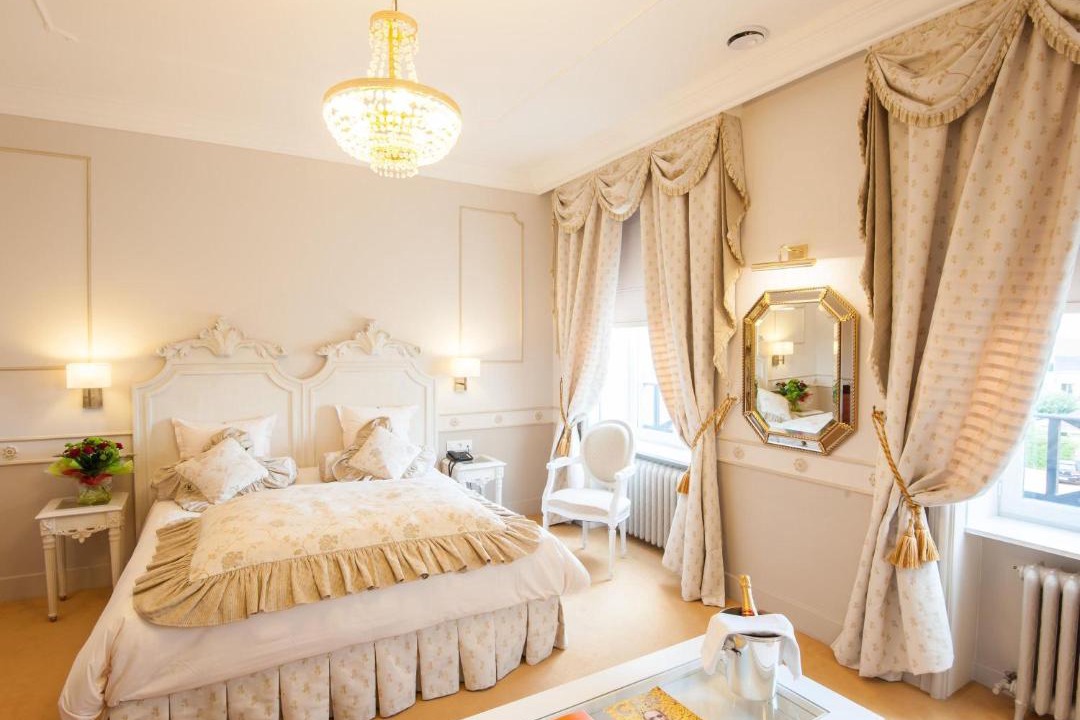 Photo of Bedroom in Moulins