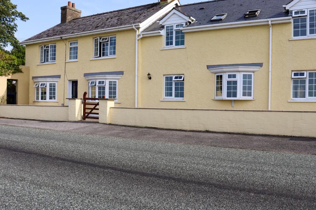 Photo of Others in Ludchurch