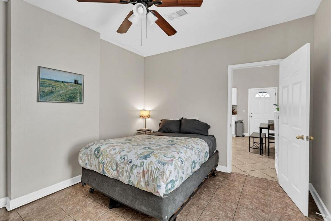 Photo of Bedroom in Mid-City