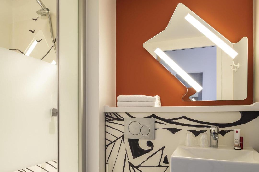 Photo of Bathroom in Tille