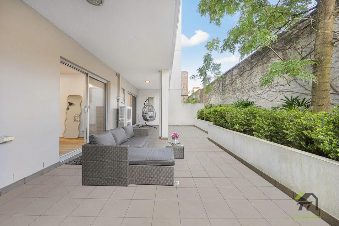 Photo of Others in Camperdown