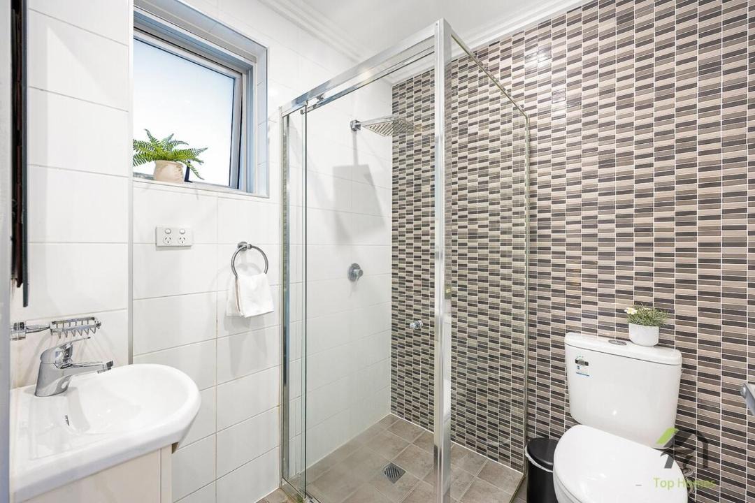 Photo of Bathroom in Camperdown