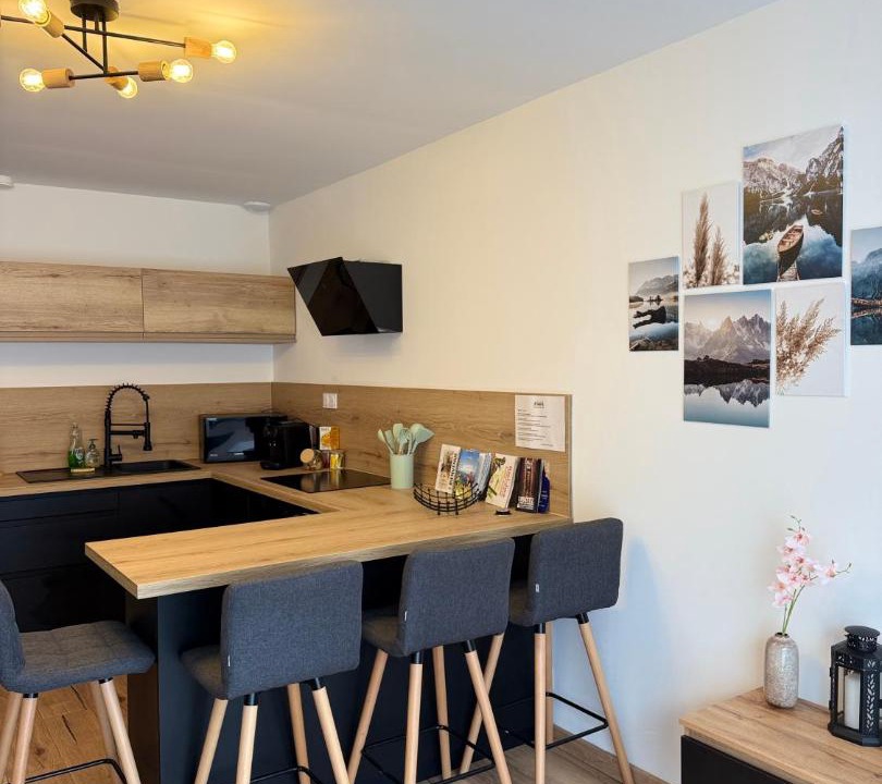 Photo of Others in Mijoux