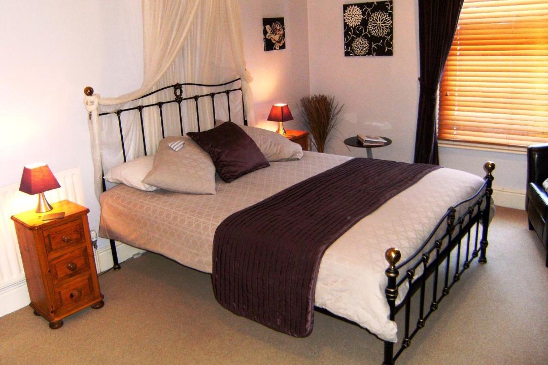 Photo of Bedroom in Newark