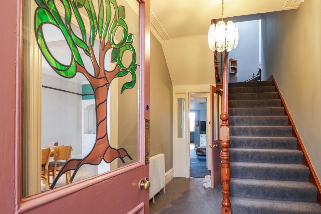 Photo of Others in Cullen