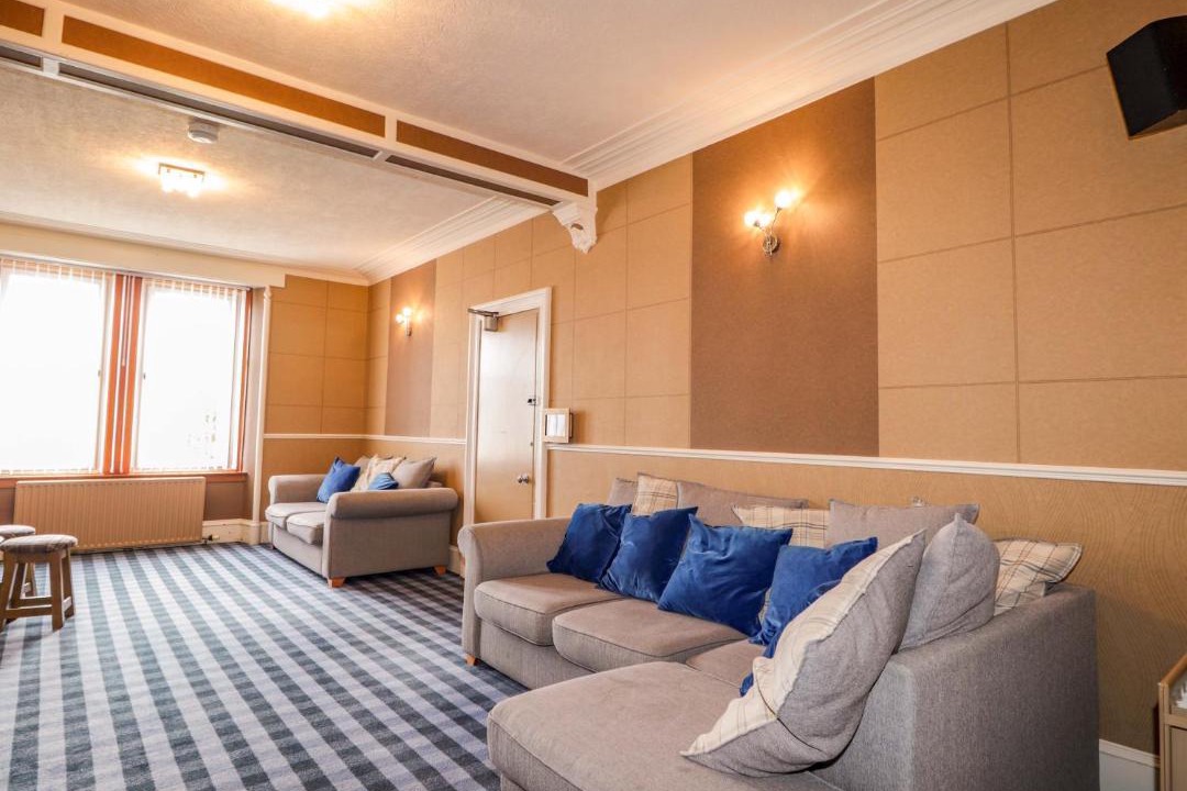 Photo of Others in Cullen