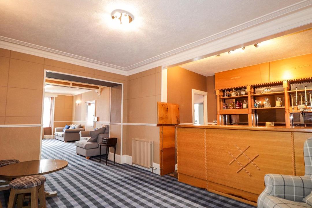 Photo of Others in Cullen