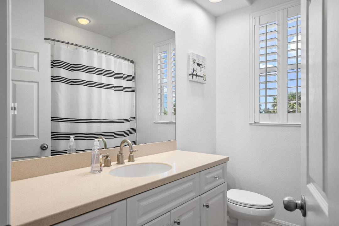 Photo of Bathroom in Long Meadow