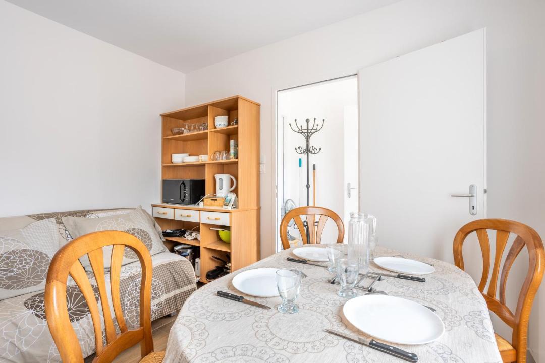 Photo of Others in Curzon