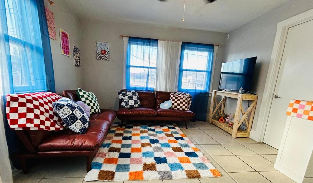 Photo of Livingroom in Downtown El Paso