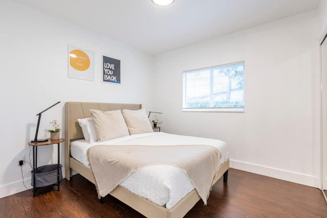 Photo of Bedroom in Coral Terrace