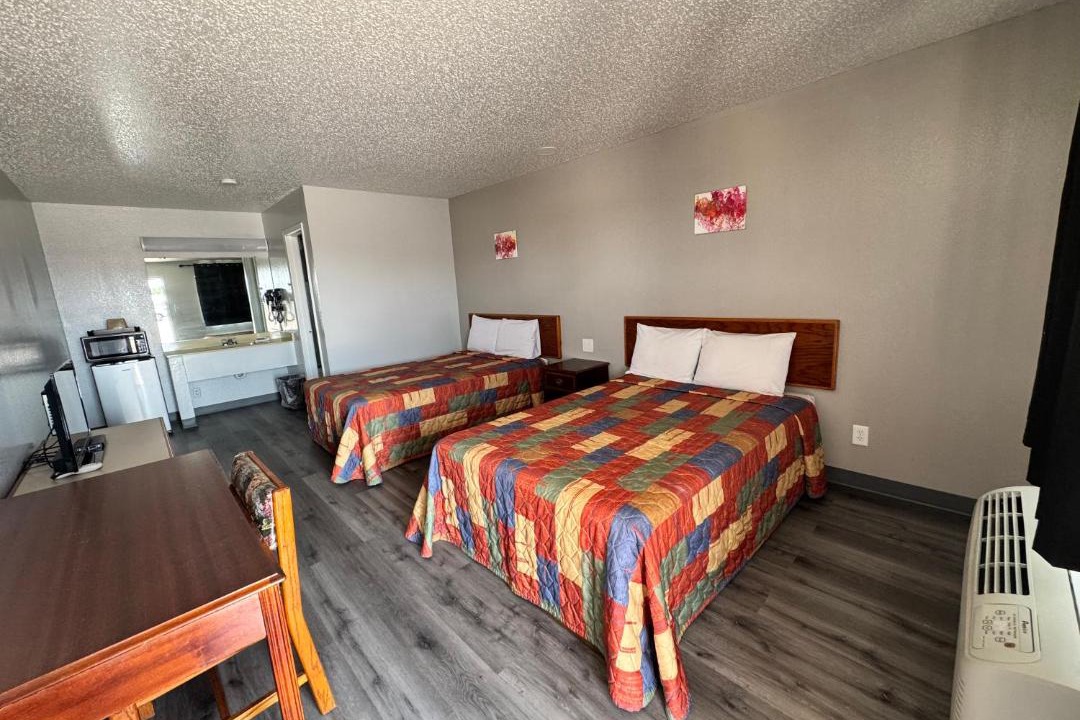 Photo of Bedroom in Hubbard