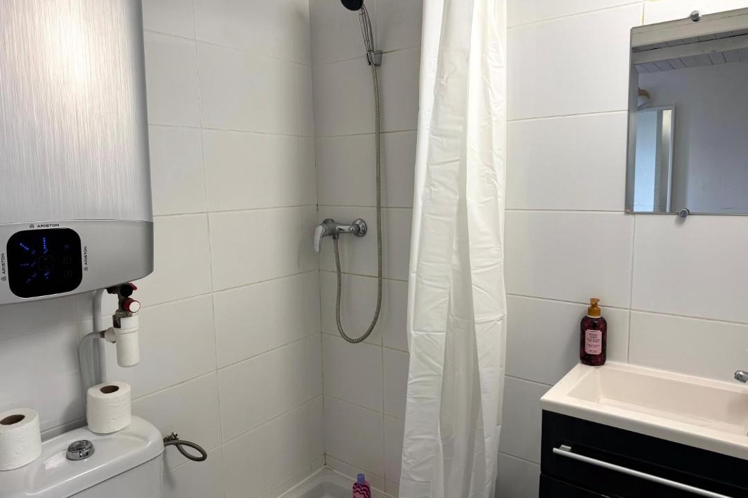 Photo of Bathroom in Douai