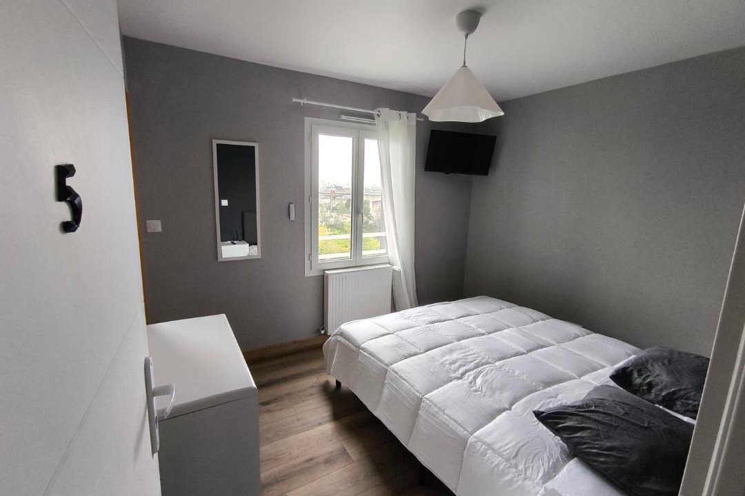 Photo of Bedroom in Argenteuil