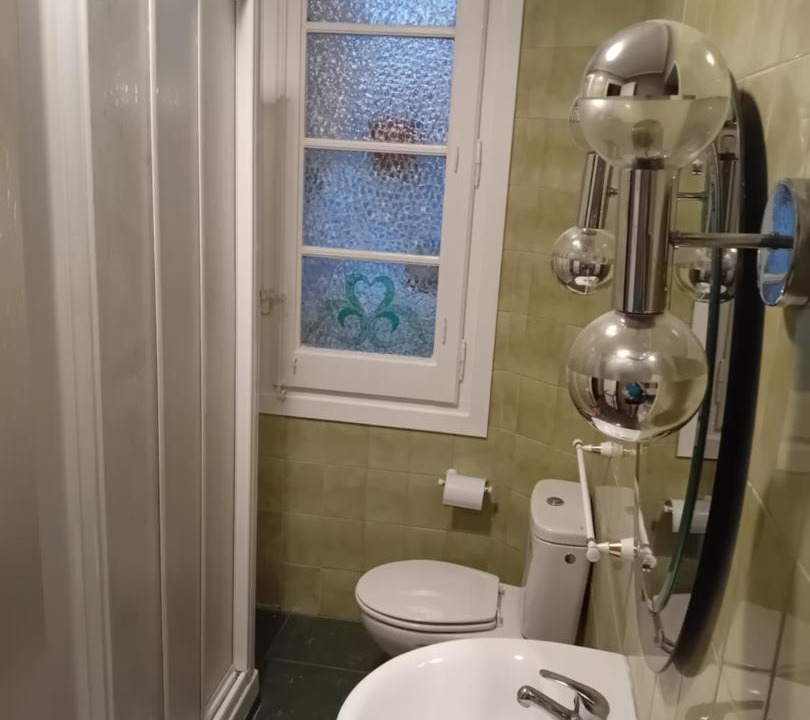 Photo of Bathroom in Zaragoza Centro