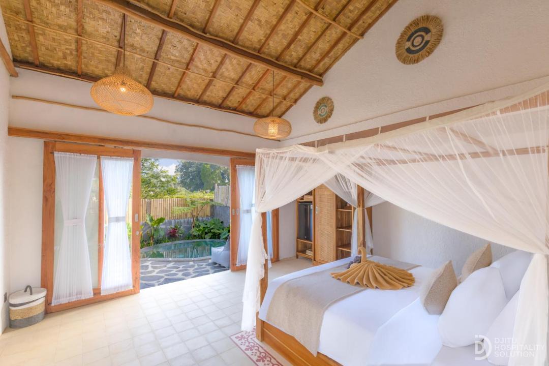 Photo of Others in Selat