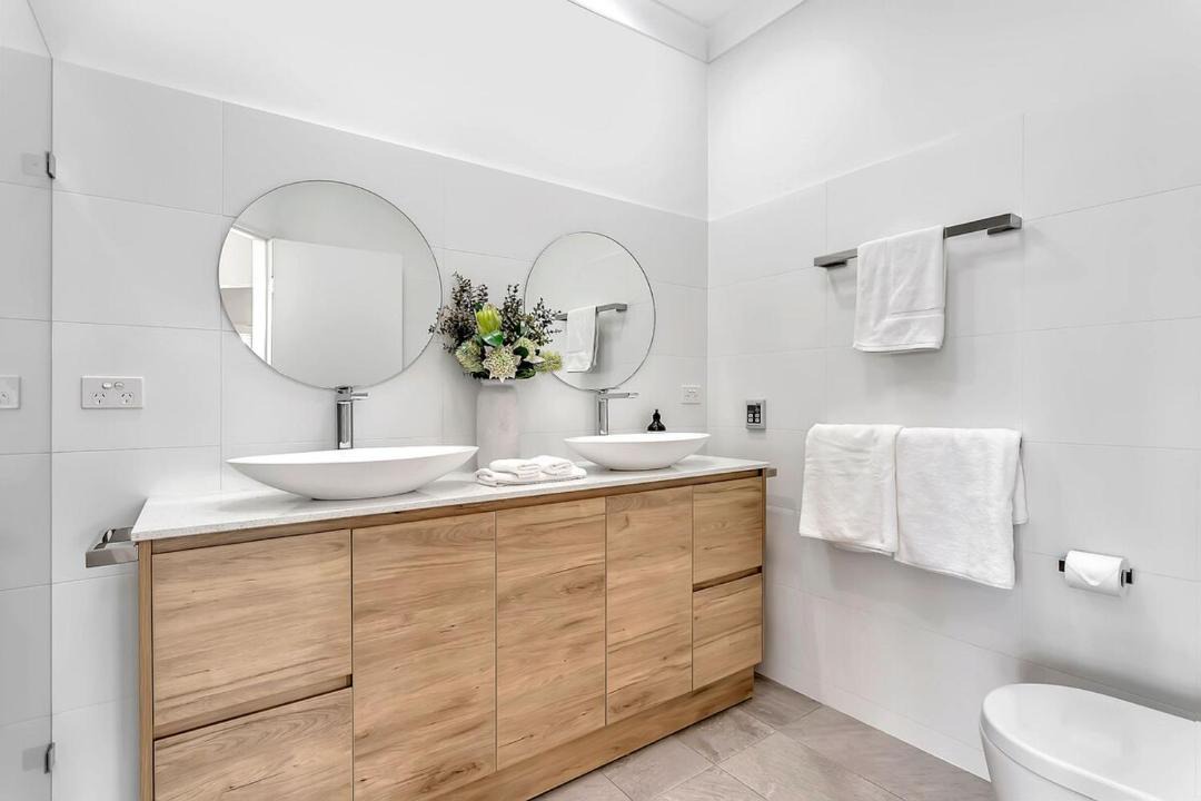 Photo of Bathroom in Glenelg North