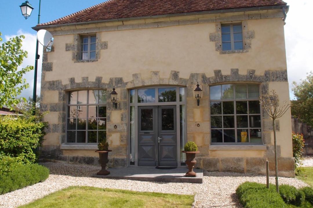 Photo of Buildings in Sainpuits