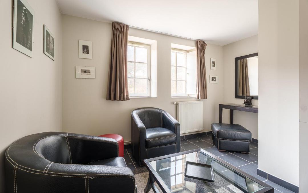 Photo of Others in Fontaine