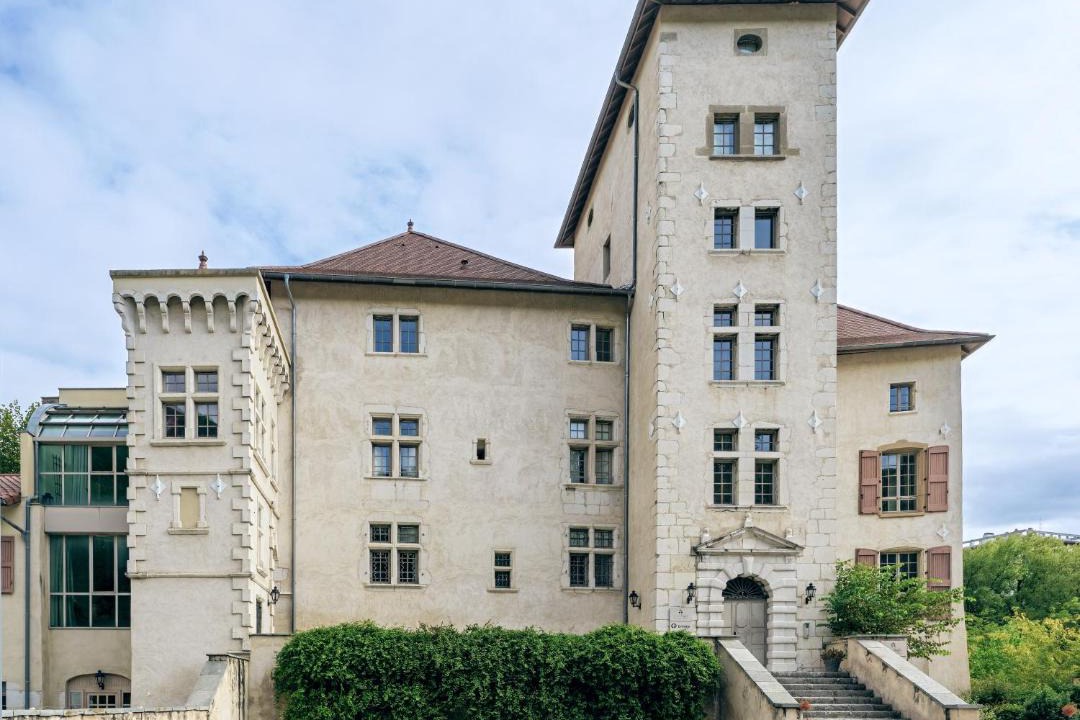 Photo of Others in Fontaine