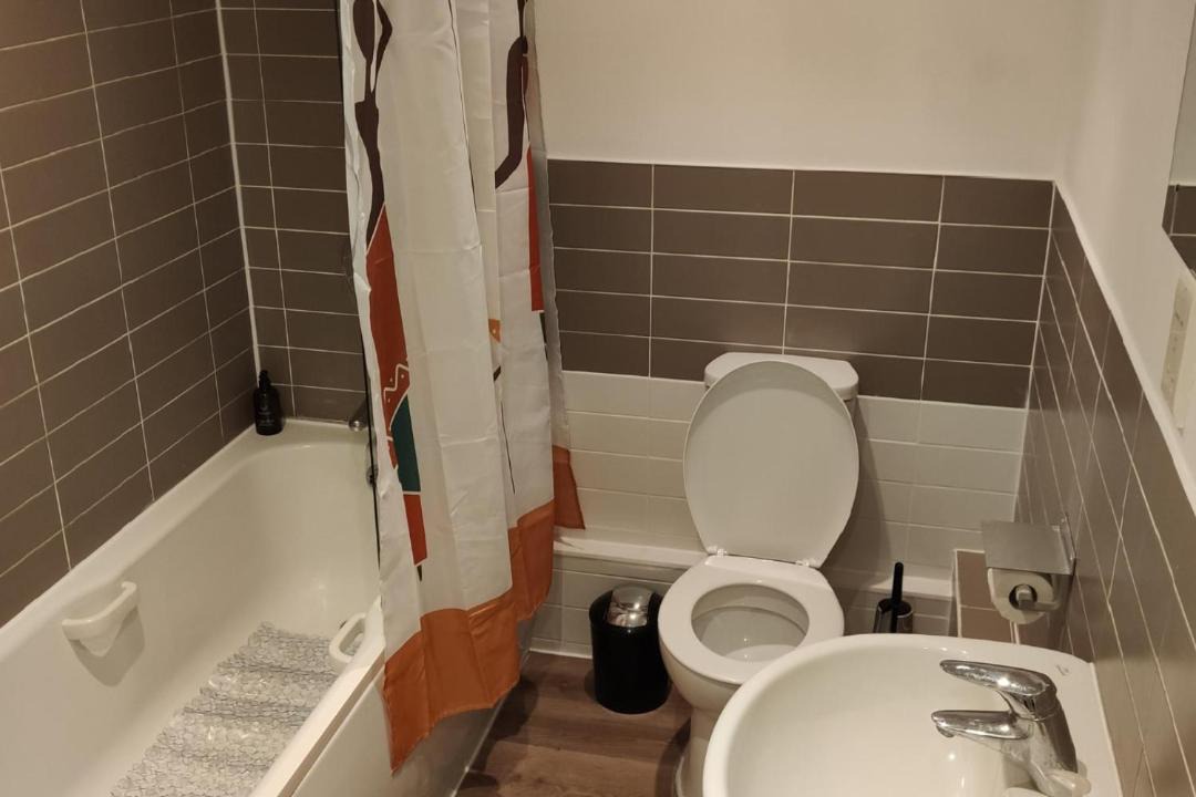 Photo of Others in Alibon