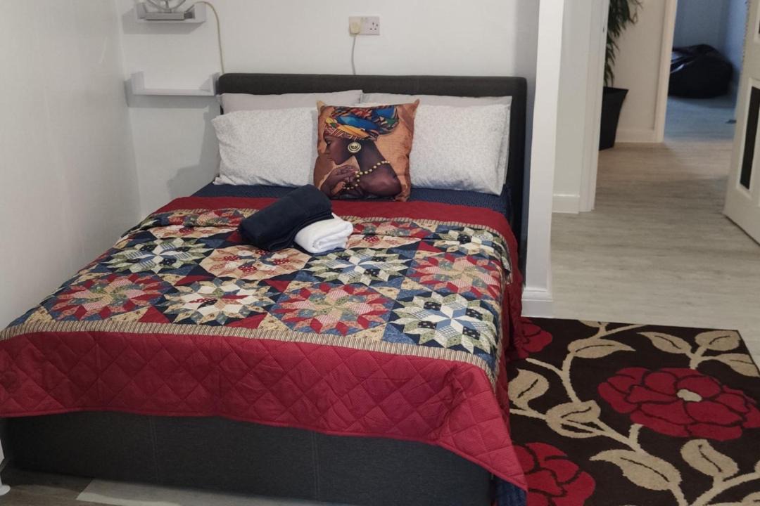 Photo of Others in Alibon