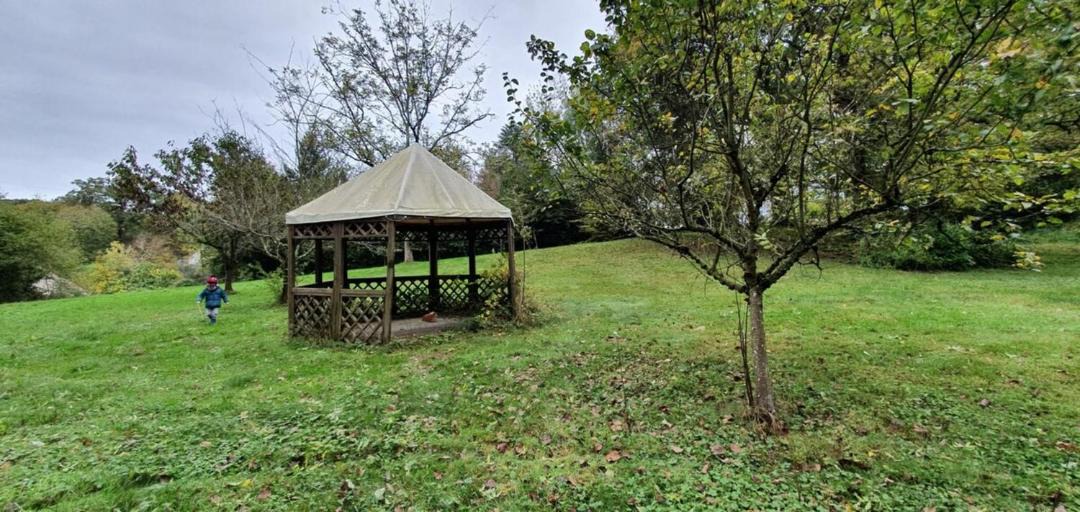 Photo of Others in Paron