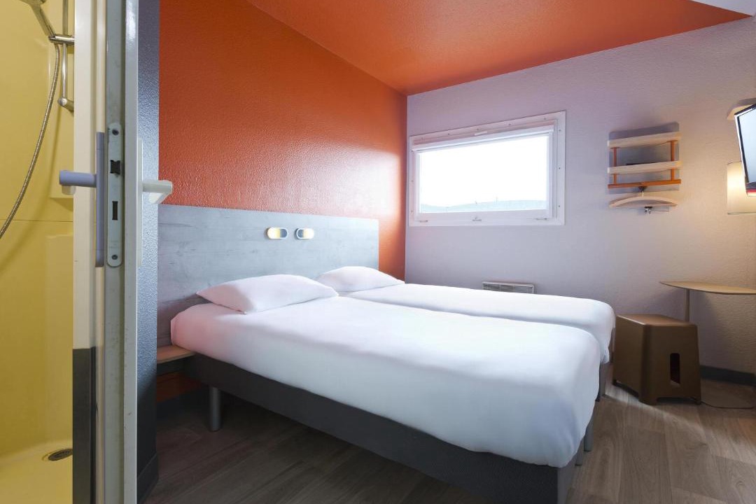 Photo of Others in Ouest