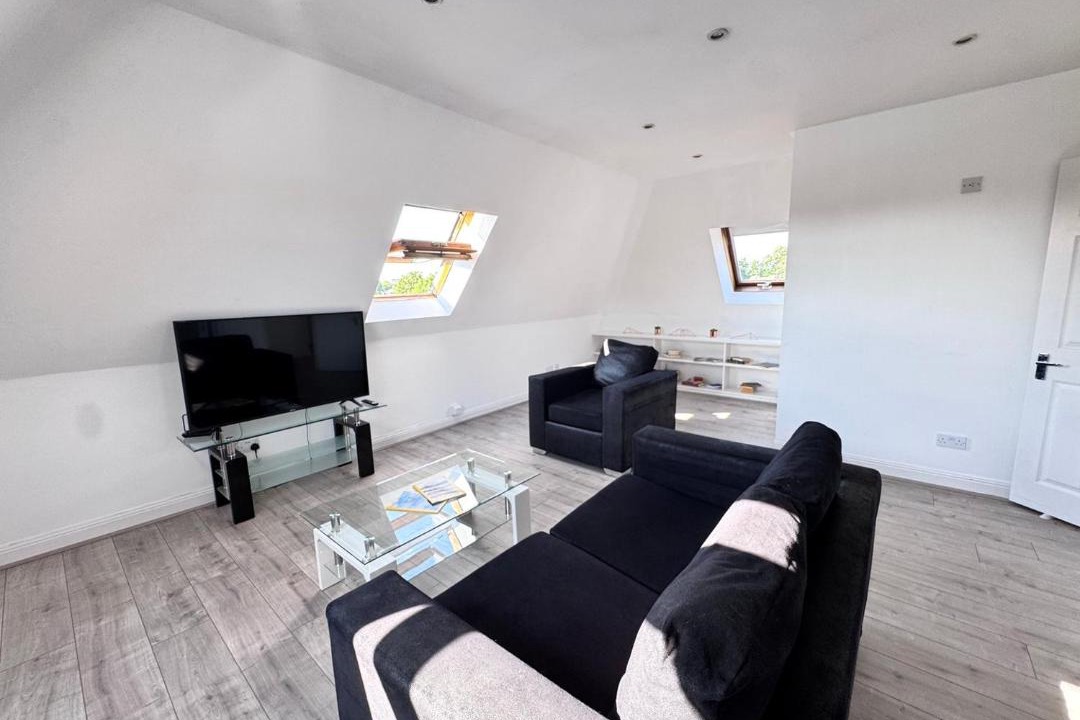 Photo of Others in Ealing Common