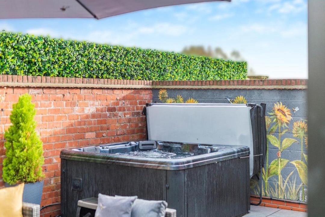 Photo of Others in Cottingham