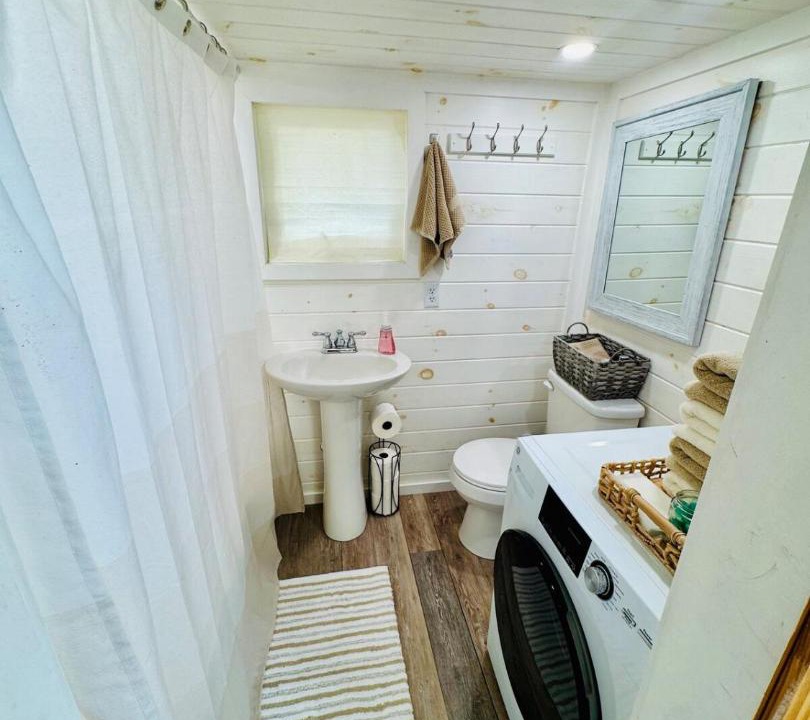 Photo of Bathroom in Stockdale