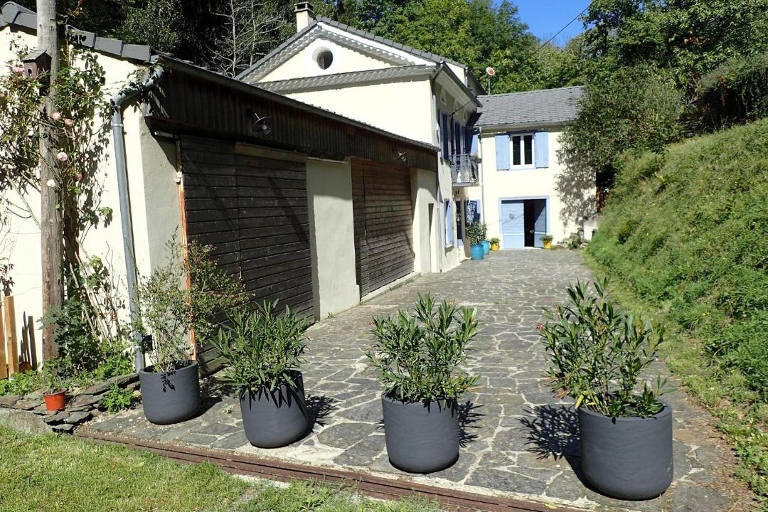 Photo of Others in Caudebronde