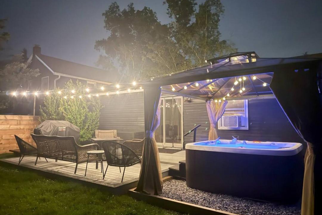 Photo of Others in Hudson