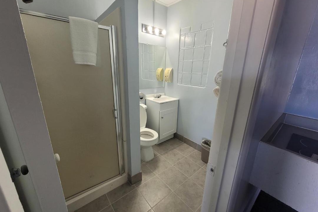 Photo of Bathroom in Lazbuddie