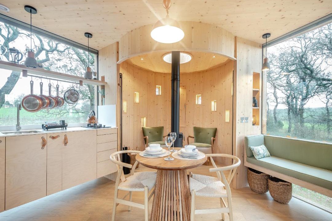 Photo of Others in Bankend