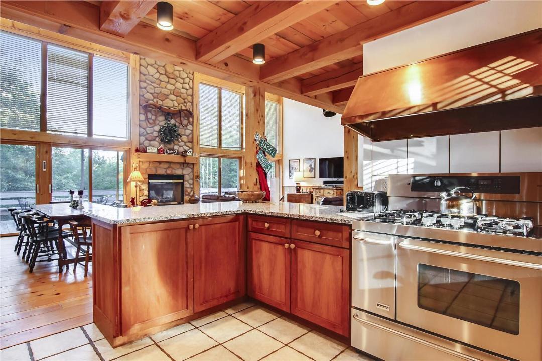 Photo of Kitchen in Stowe Area